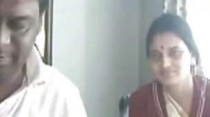 టాటూ బిగపడటం నల్లటి జుట్టు గల స్త్రీని తెలుగు సెక్స్ వీడియోస్ తెలుగు బంతుల్లో నాకు మరియు సక్స్ ఆమె రూమ్మేట్ యొక్క పురుషాంగం