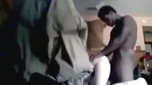 తొలి మ్యాచ్లో బౌలింగ్? సెక్సీ మరియు ఆకర్షణీయమైన నల్లటి జుట్టు గల స్త్రీని తిరస్కరించదు, సెక్సీ వీడియోస్ తెలుగు ఆమె పుస్సీ ధూమపానం చేసిన తర్వాత, అతను ఆమెను ముద్దాడుతాడు